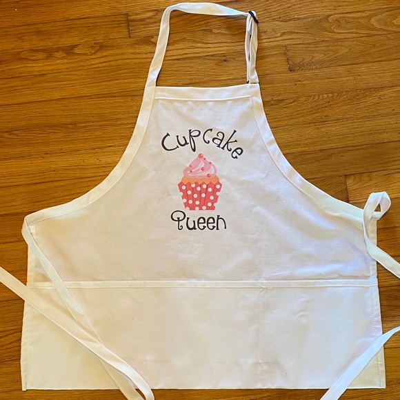 Other - Cupcake Queen apron white new